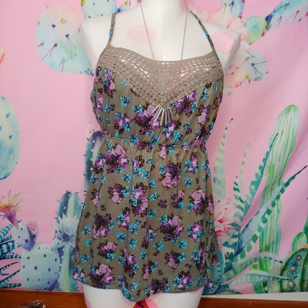 Decree | crochet boho peplum taupe floral tank top large